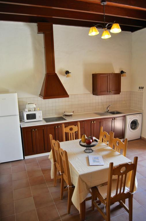 Casa Rural El Granero Аґуїмес Номер фото